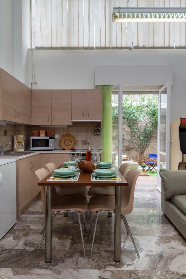 Apartament Acropolis Koukaki Loft Private Garden Ateny Zewnętrze zdjęcie